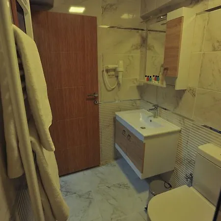 Gurvardar Rezidans Apartmán